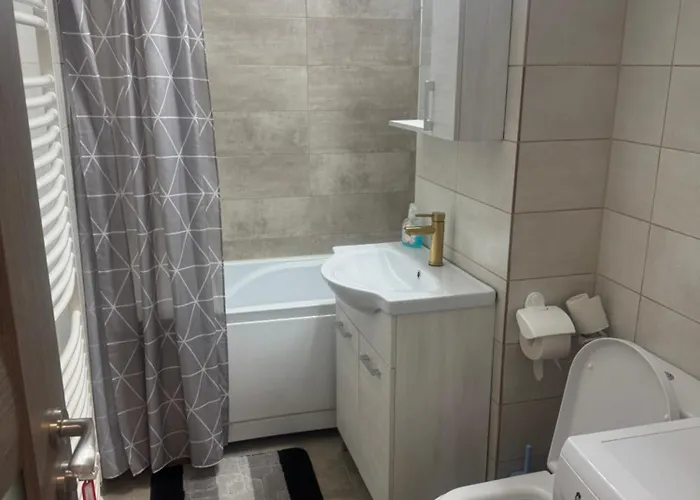 Twinshause * Крайова